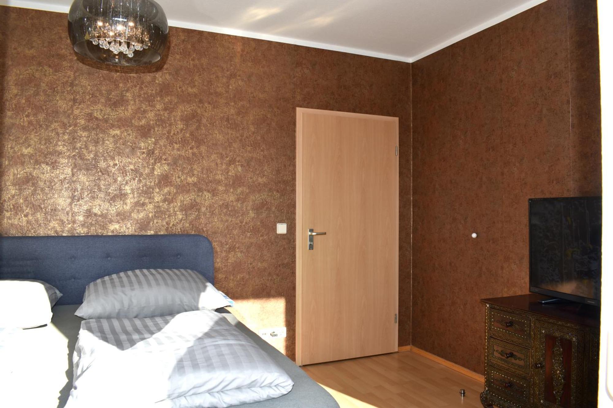 City-Dach-Apartment Mit Loggia - Balkon - Kamin Cottbus Exterior foto